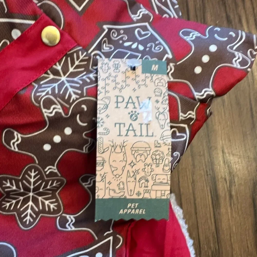Paw and Tail fleece Dog winter jacket eat w gingerbread as men and houses. NWT